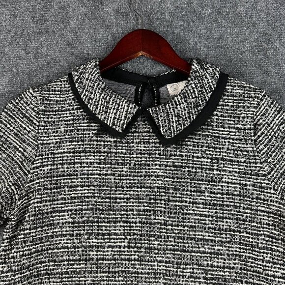 Anthropologie Postage Stamp Sweater Womens Small Black White Back Neck Keyhole - Picture 4 of 9